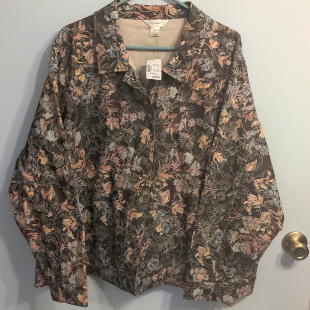 🌼 PRICE DROP...Jean Jacket 🌼